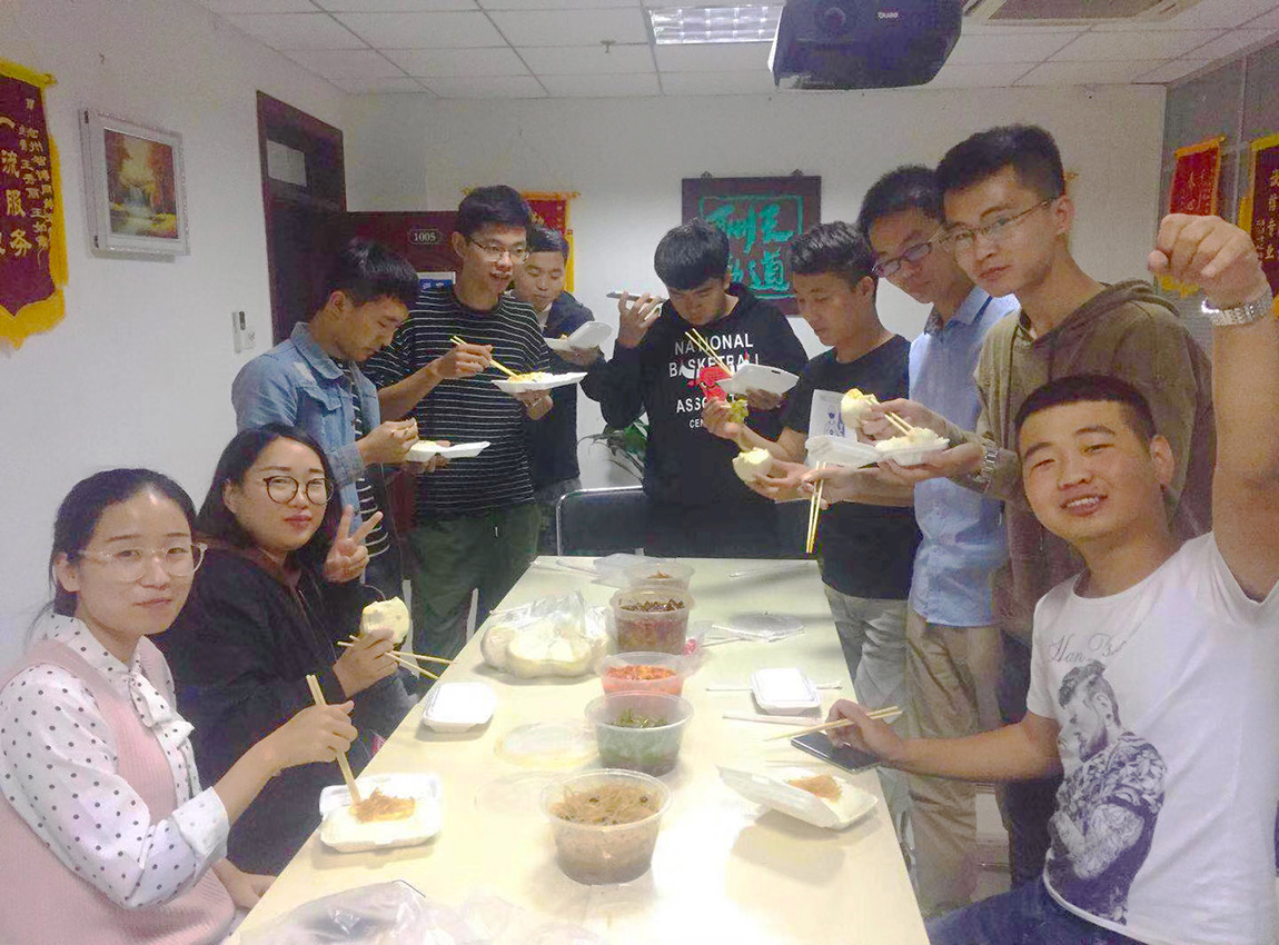 1540347124453102.jpg 13.jpg